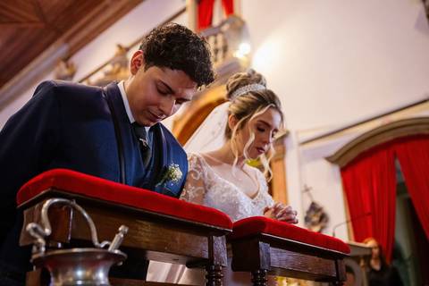 As melhores ideias e inspirações criativas de fotos de casamento na Igreja Nossa Senhora da Candelária - Itú'