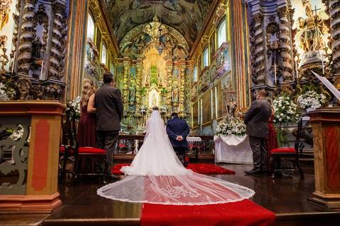 As melhores ideias e inspirações criativas de fotos de casamento na Igreja Nossa Senhora da Candelária - Itú'