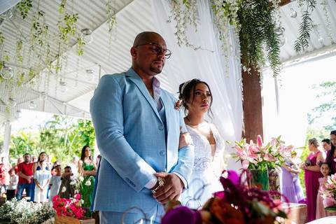 As melhores ideias e inspirações criativas de fotos de casamento do momento da cerimônia no Espaço Mapri Eventos'