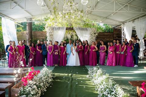 As melhores ideias e inspirações criativas de fotos de casamento do momento da cerimônia no Espaço Mapri Eventos'