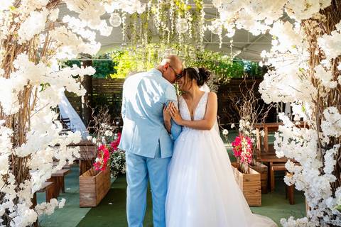 As melhores ideias e inspirações criativas de fotos de casamento dos noivos Espaço Mapri Eventos'