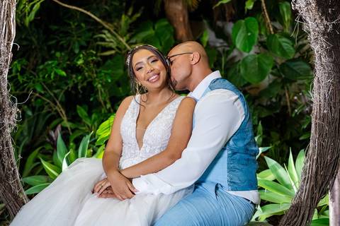 As melhores ideias e inspirações criativas de fotos de casamento dos noivos Espaço Mapri Eventos'