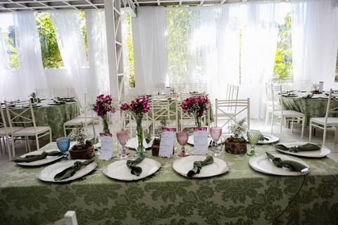 As melhores ideias e inspirações criativas de fotos de casamento da decoração no Espaço Mapri Eventos'