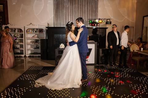 As melhores ideias e inspirações criativas de fotos de casamento do  Espaço Castelo Marilias Buffet'