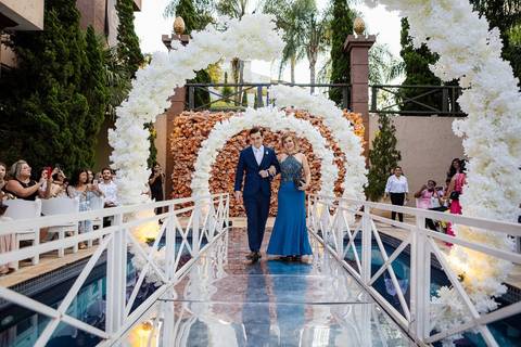 As melhores ideias e inspirações criativas de fotos de casamento do  Espaço Castelo Marilias Buffet'