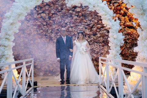 As melhores ideias e inspirações criativas de fotos de casamento do  Espaço Castelo Marilias Buffet'