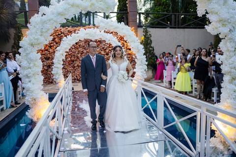 As melhores ideias e inspirações criativas de fotos de casamento do  Espaço Castelo Marilias Buffet'