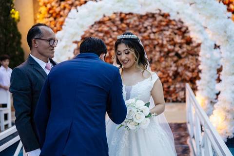 As melhores ideias e inspirações criativas de fotos de casamento do  Espaço Castelo Marilias Buffet'