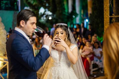 As melhores ideias e inspirações criativas de fotos de casamento do  Espaço Castelo Marilias Buffet'