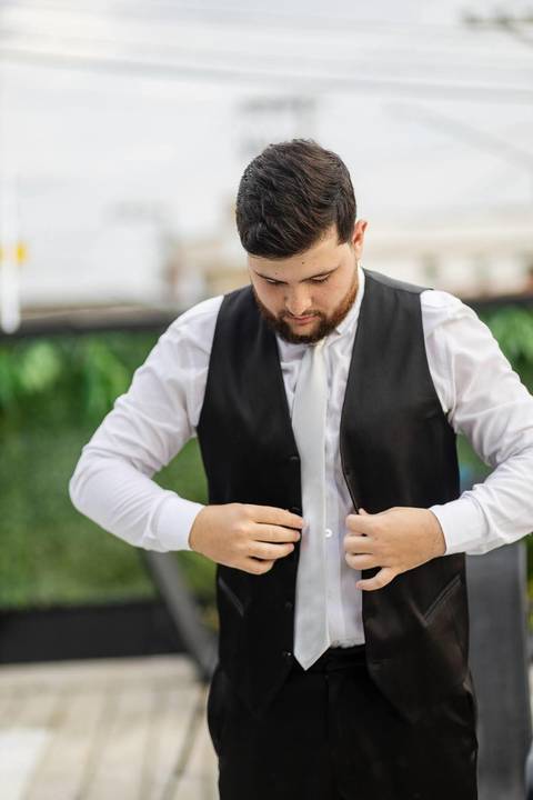 As melhores ideias e inspirações criativas de fotos de casamento do making of do noivo'