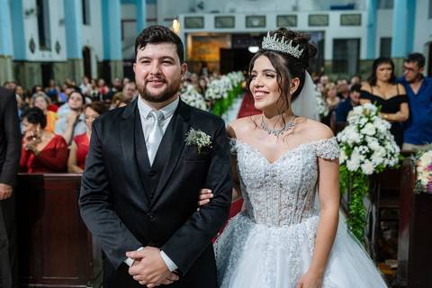 As melhores ideias e inspirações criativas de fotos de casamento do momento da cerimônia na Paróquia Nossa Senhora da Candelária'