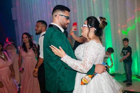 As melhores ideias e inspirações criativas de fotos de casamento na recepção no Buffet Piatto'