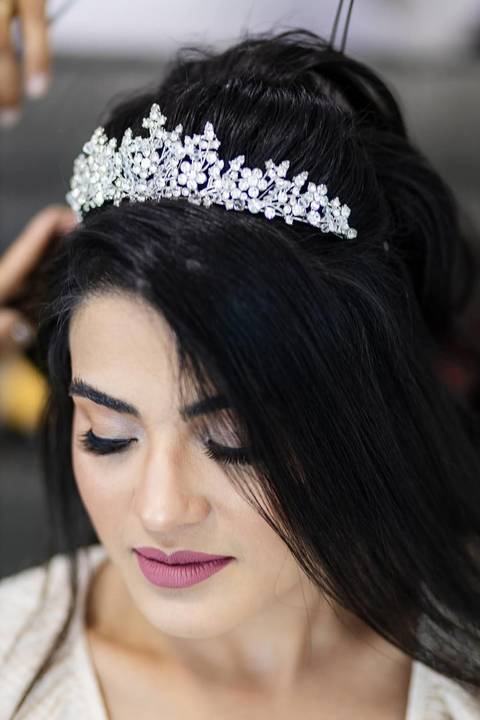 As melhores ideias e inspirações criativas de fotos de casamento do making of da noiva em casa'