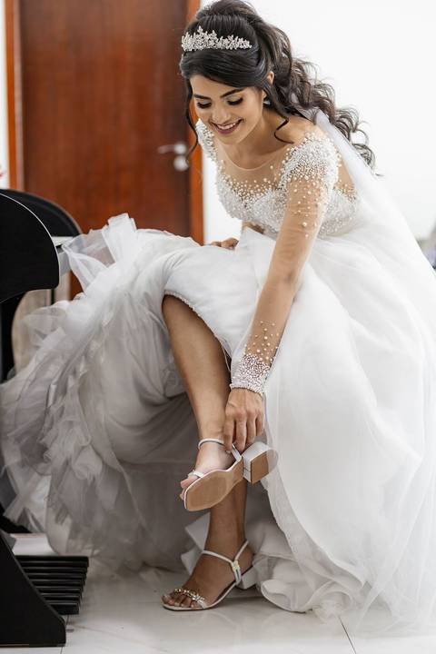 As melhores ideias e inspirações criativas de fotos de casamento do making of da noiva em casa'