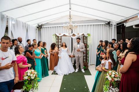 As melhores ideias e inspirações criativas de fotos de casamento na Chácara GRS Eventos'