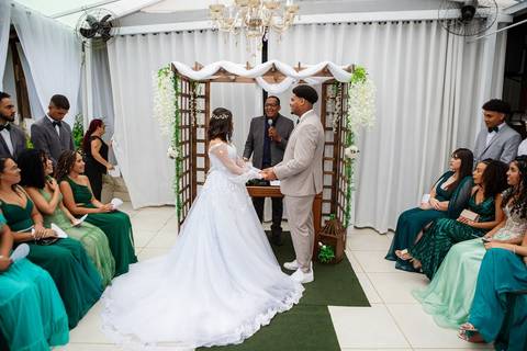 As melhores ideias e inspirações criativas de fotos de casamento na Chácara GRS Eventos'