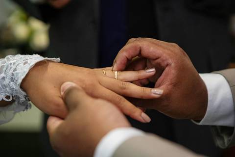 As melhores ideias e inspirações criativas de fotos de casamento na Chácara GRS Eventos'