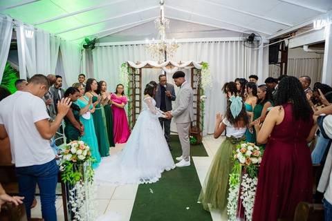 As melhores ideias e inspirações criativas de fotos de casamento na Chácara GRS Eventos'