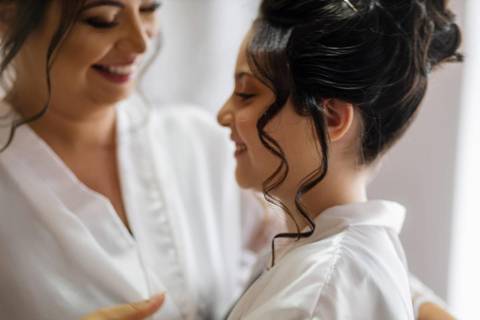 As melhores ideias e inspirações criativas de fotos de casamento do making of da noiva'