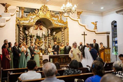 As melhores ideias e inspirações criativas de fotos de casamento na Paróquia Santo Antônio de Aldeia da Serra '
