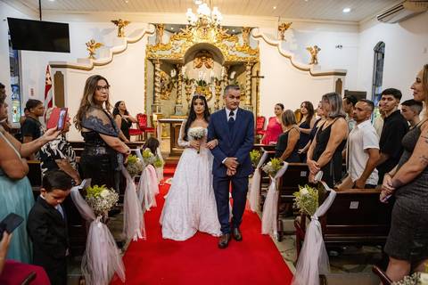 As melhores ideias e inspirações criativas de fotos de casamento na Paróquia Santo Antônio de Aldeia da Serra '