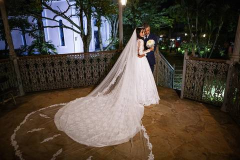 As melhores ideias e inspirações criativas de fotos de casamento na Paróquia Santo Antônio de Aldeia da Serra '