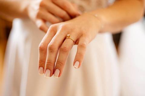 As melhores ideias e inspirações criativas de fotos de casamento do making of da noiva no Hotel'