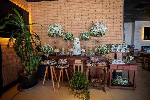 As melhores ideias e inspirações criativas de fotos de casamento familiar no restaurante Coco Bambu - Anália Franco'