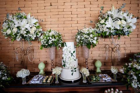 As melhores ideias e inspirações criativas de fotos de casamento familiar no restaurante Coco Bambu - Anália Franco'