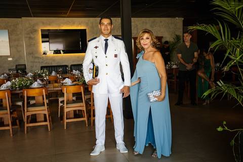 As melhores ideias e inspirações criativas de fotos de casamento familiar no restaurante Coco Bambu - Anália Franco'