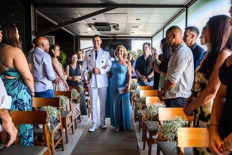 As melhores ideias e inspirações criativas de fotos de casamento familiar no restaurante Coco Bambu - Anália Franco'