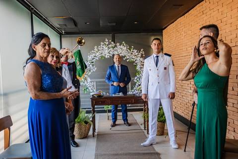 As melhores ideias e inspirações criativas de fotos de casamento familiar no restaurante Coco Bambu - Anália Franco'