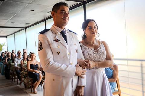 As melhores ideias e inspirações criativas de fotos de casamento familiar no restaurante Coco Bambu - Anália Franco'