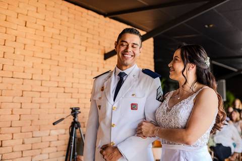 As melhores ideias e inspirações criativas de fotos de casamento familiar no restaurante Coco Bambu - Anália Franco'