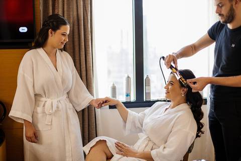 As melhores ideias e inspirações criativas de fotos de casamento do making of da noiva no Hotel'