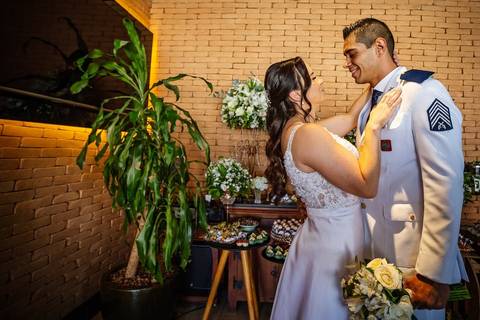 As melhores ideias e inspirações criativas de fotos de casamento familiar no restaurante Coco Bambu - Anália Franco'