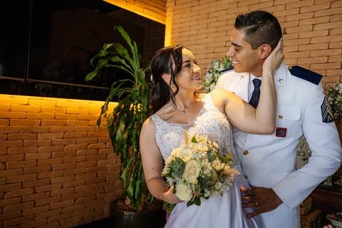 As melhores ideias e inspirações criativas de fotos de casamento familiar no restaurante Coco Bambu - Anália Franco'