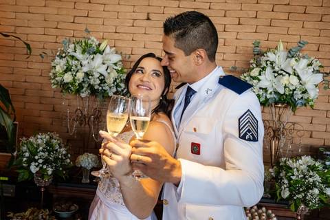 As melhores ideias e inspirações criativas de fotos de casamento familiar no restaurante Coco Bambu - Anália Franco'