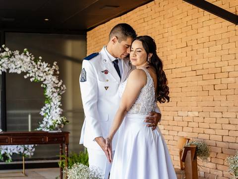 As melhores ideias e inspirações criativas de fotos de casamento familiar no restaurante Coco Bambu - Anália Franco'