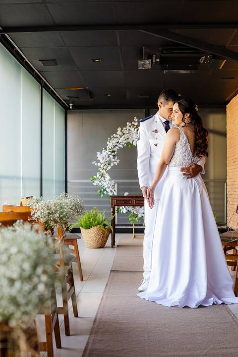As melhores ideias e inspirações criativas de fotos de casamento familiar no restaurante Coco Bambu - Anália Franco'