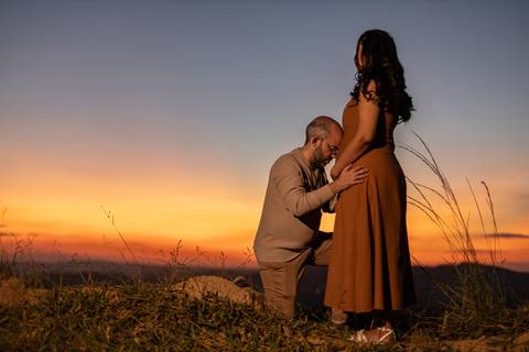 As melhores ideias e inspirações criativas de fotos de chá revelação emocionante no Morro do Capuava'