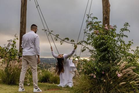 As melhores ideias e inspirações criativas de fotos de ensaio pré wedding no Sítio das Borboletas'