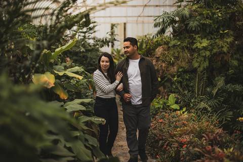 As melhores ideias e inspirações criativas de fotos de ensaio pré wedding no parque Jardim Botânico'