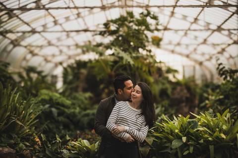 As melhores ideias e inspirações criativas de fotos de ensaio pré wedding no parque Jardim Botânico'