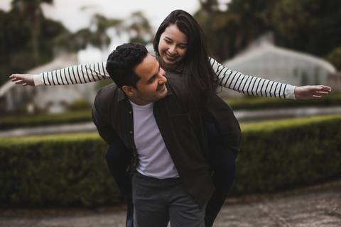 As melhores ideias e inspirações criativas de fotos de ensaio pré wedding no parque Jardim Botânico'