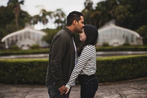 As melhores ideias e inspirações criativas de fotos de ensaio pré wedding no parque Jardim Botânico'