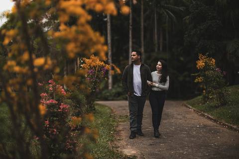 As melhores ideias e inspirações criativas de fotos de ensaio pré wedding no parque Jardim Botânico'