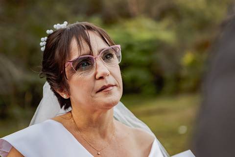 As melhores ideias e inspirações criativas de fotos de casamento ao ar livre na Fazenda Carpas Dourada'
