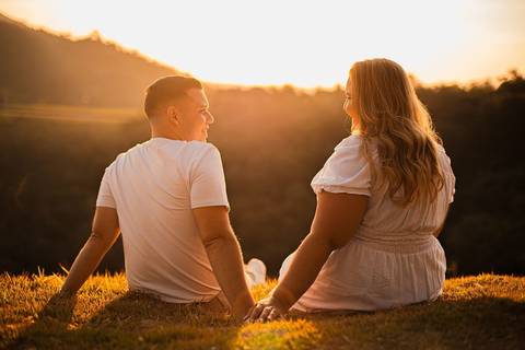As melhores ideias e inspirações criativas de fotos de ensaio pré wedding no Mirante do Saboó em São Roque '