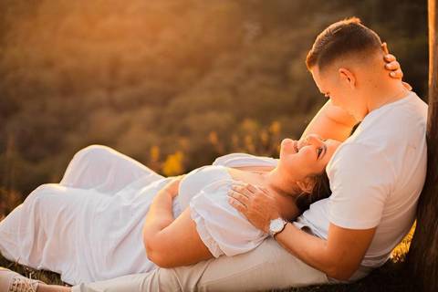 As melhores ideias e inspirações criativas de fotos de ensaio pré wedding no Mirante do Saboó em São Roque '